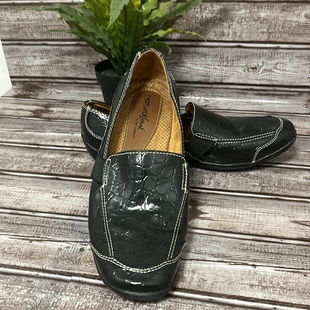 Natural Soul Black Crocodile Pattern Loafers Size 7